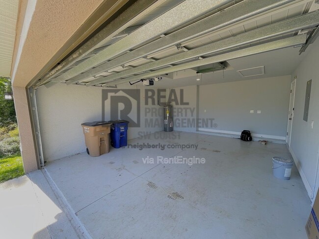 Building Photo - 5349 29th St SW