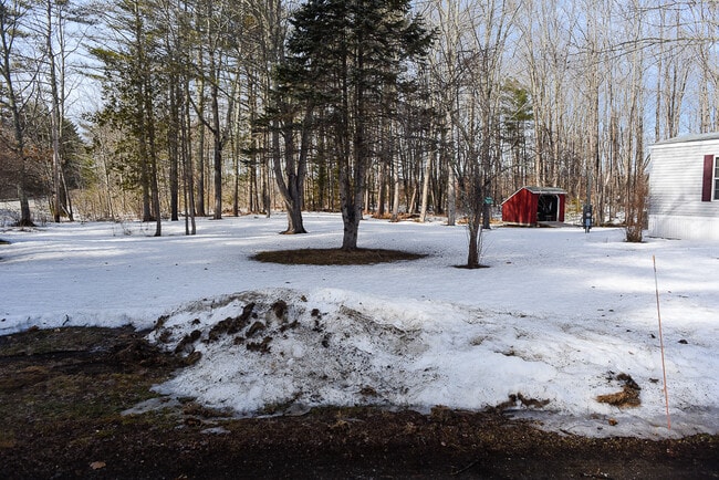 Building Photo - 900 Boothby Rd