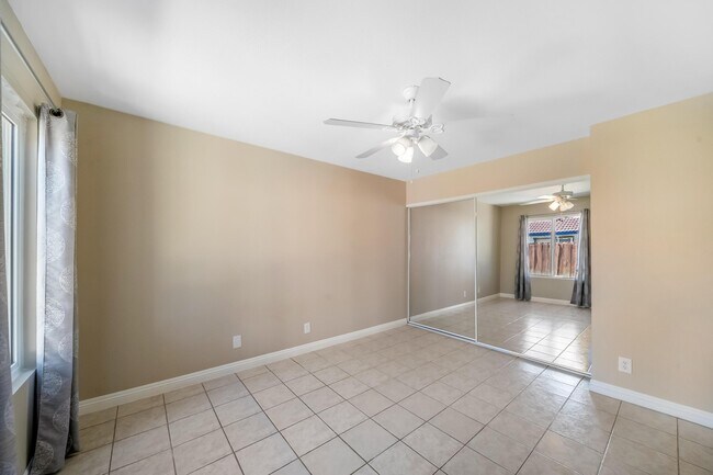 Building Photo - 81402 Palmwood Dr