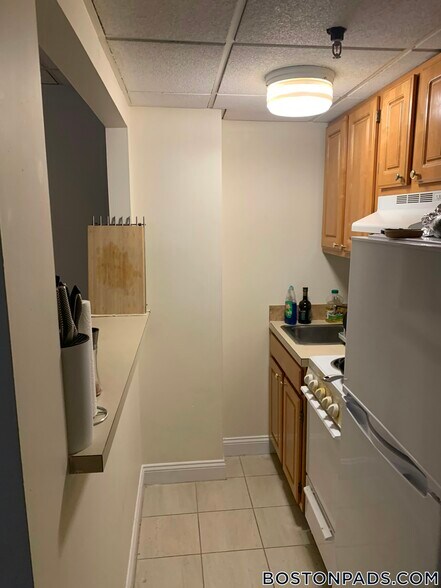 Building Photo - 62 Boylston St