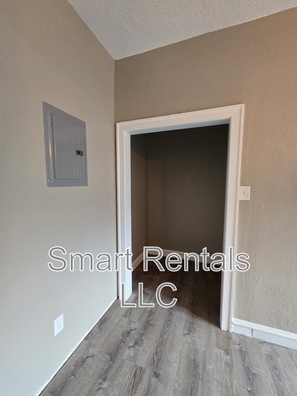 Building Photo - 4523 Gravois Ave