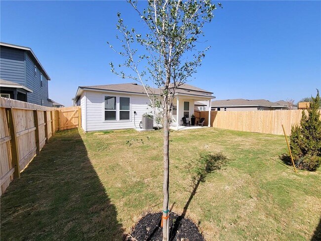 Building Photo - 417 Sand Cherry