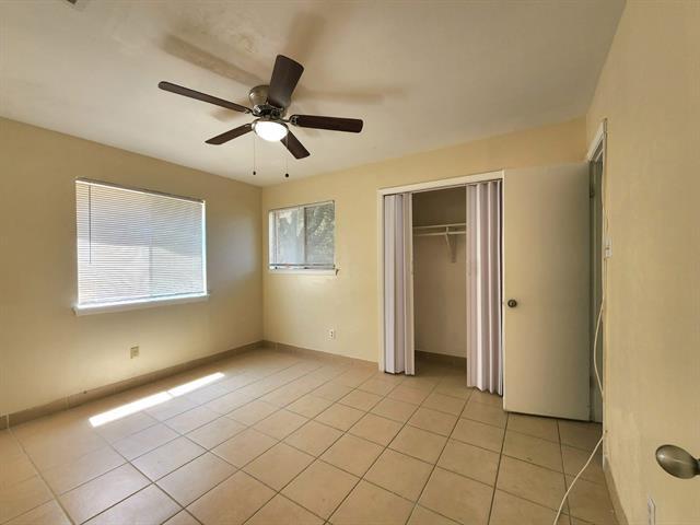 Building Photo - 2425 Salmon St