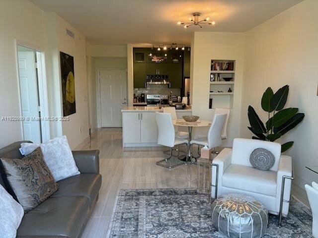 Building Photo - 1900 Van Buren St