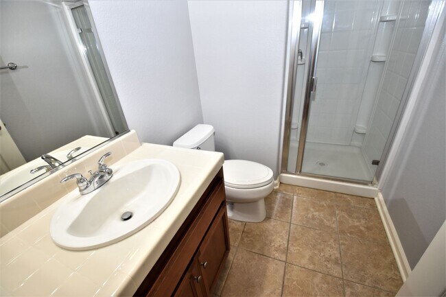 Building Photo - 3303 Southerland Rd