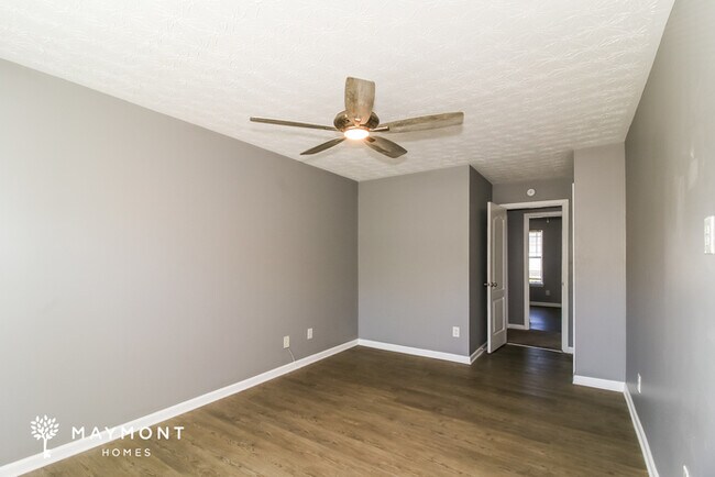 Building Photo - 6184 Ellenwood Dr