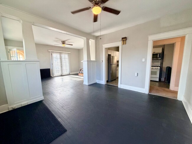 Building Photo - 224 Ingram Ave