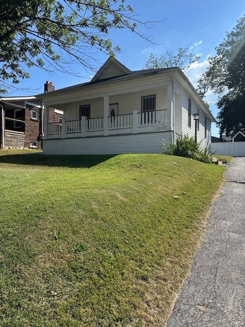 Building Photo - 8932 Tudor Ave