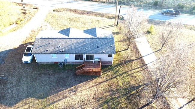 Building Photo - 7708 Waxhaw Hwy