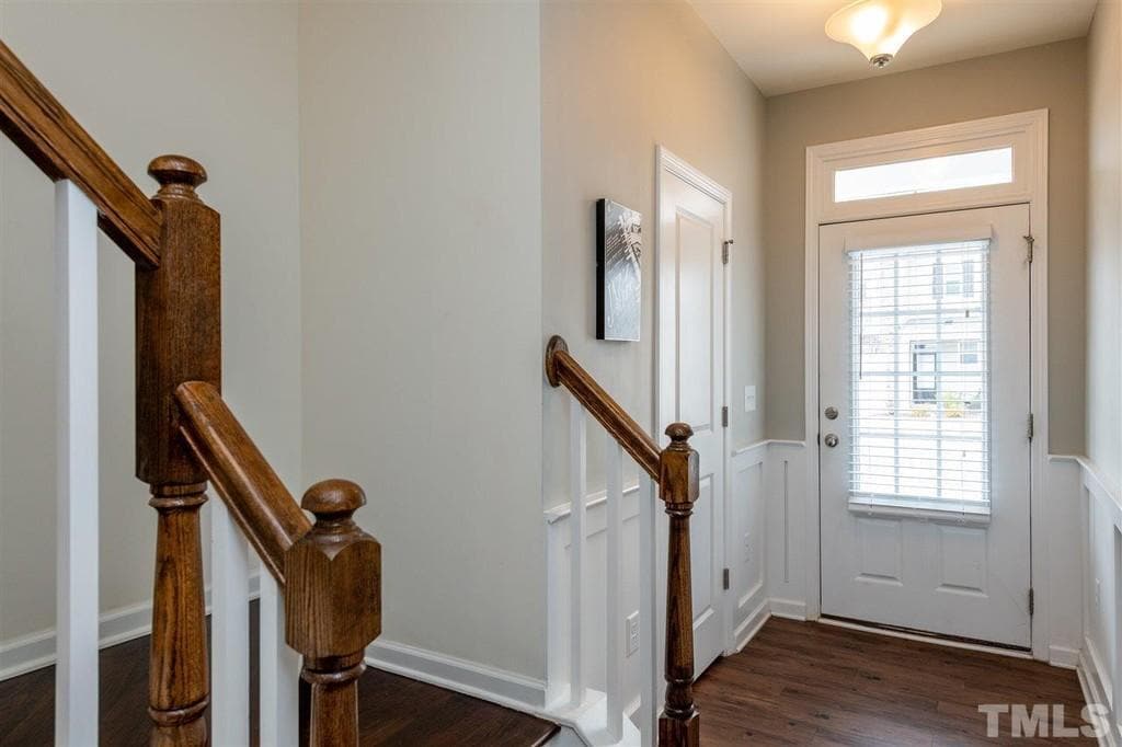 Building Photo - 1117 Neighborly Way