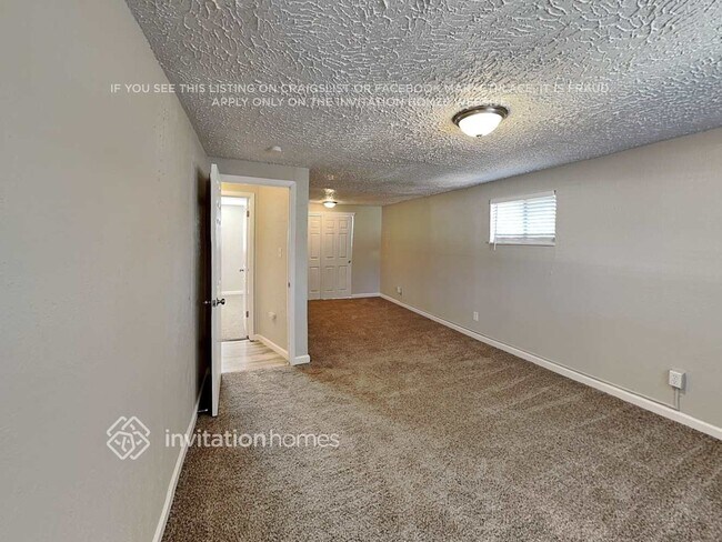 Building Photo - 842 Old Dutch Mill Rd