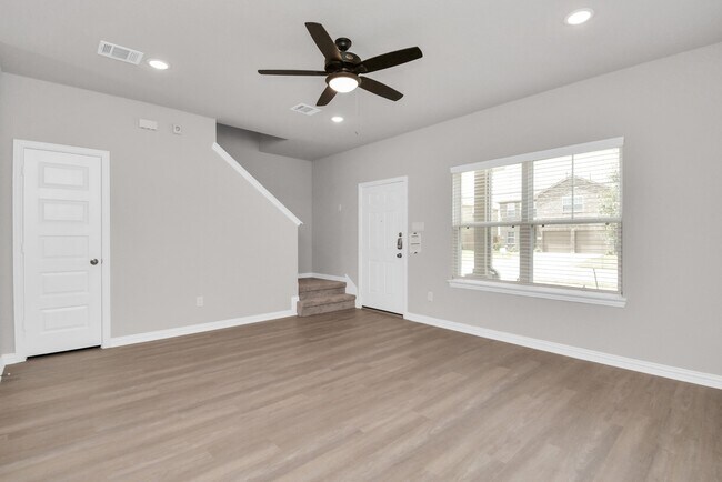Building Photo - 27102 Newport Trce Ln