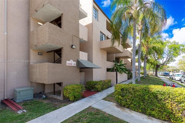 Building Photo - 10500 SW 108th Ave