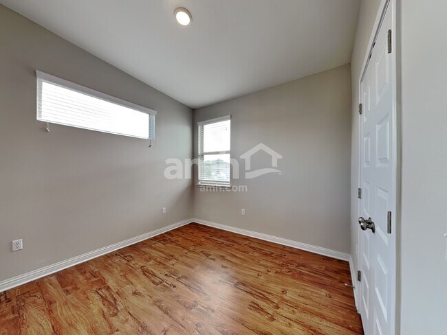 Building Photo - 8113 Turnberry Ln