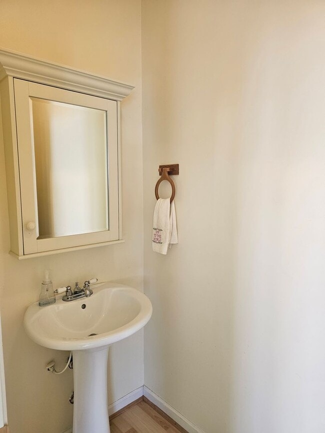 Building Photo - 966 Ave I