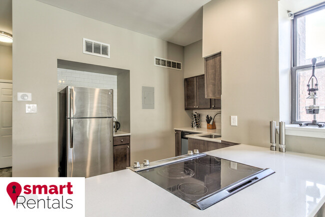 Building Photo - 3623 McRee Ave