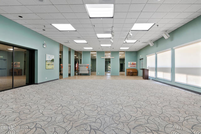 Building Photo - 6296 Irena Ave