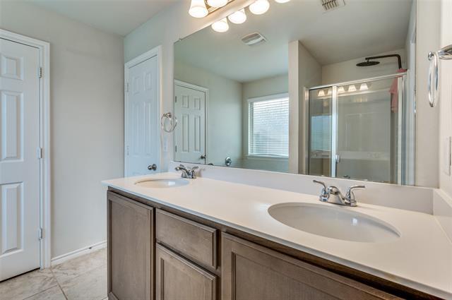 Building Photo - 4011 High Plains Dr