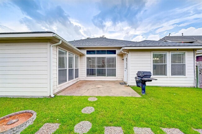 Building Photo - 3630 Winstrome Ct