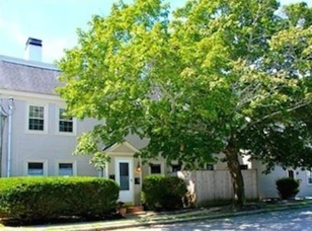 Horton Condominium Building - 20 Horton St