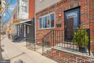 Building Photo - 1805 S 11th St
