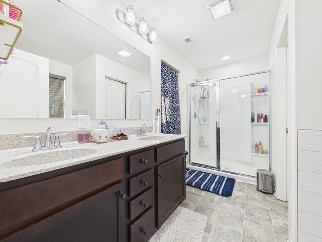 Building Photo - 4111 Stockbrook Dr