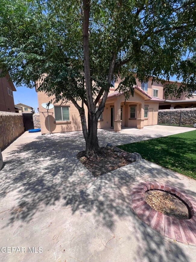 Building Photo - 12688 Tierra Alexis Dr