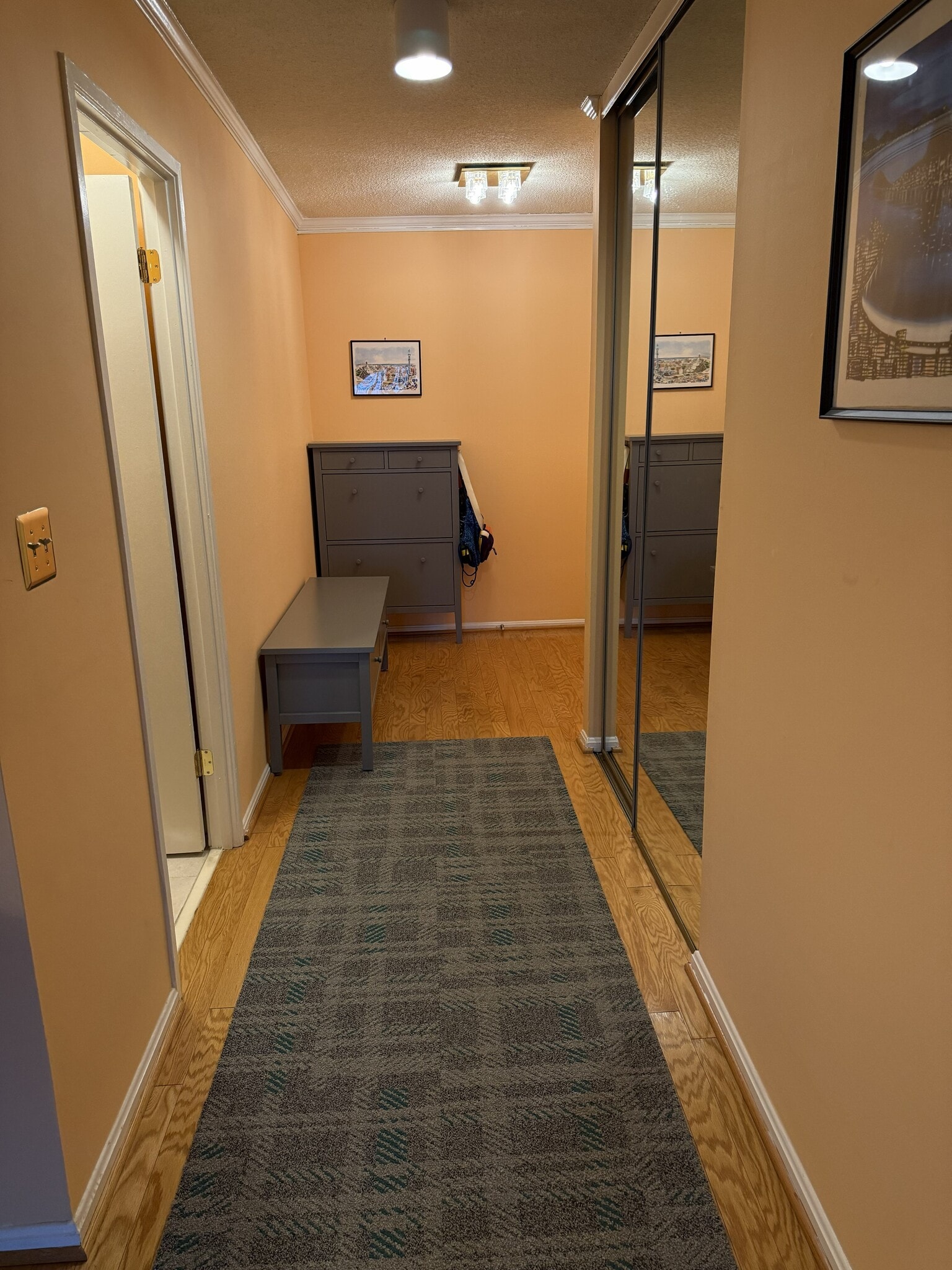 Entryway - 5901 Mt Eagle Dr