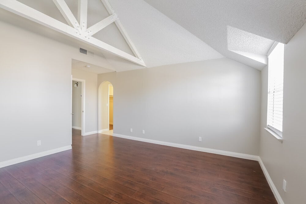 Building Photo - 7217 Chesterton Dr