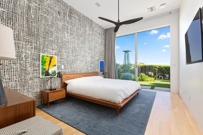 Building Photo - 1439 Devlin Dr