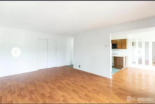 Building Photo - 1705 Green Hollow Dr