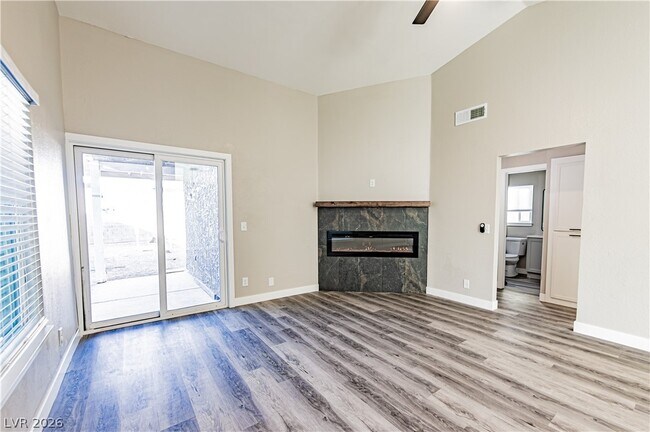 Building Photo - 517 Crony Ave