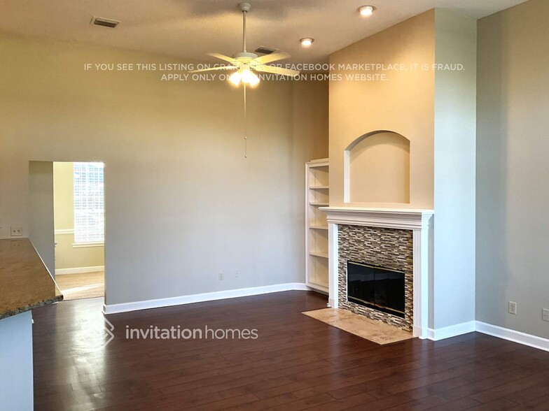 Building Photo - 12831 Jebb Island Cir S