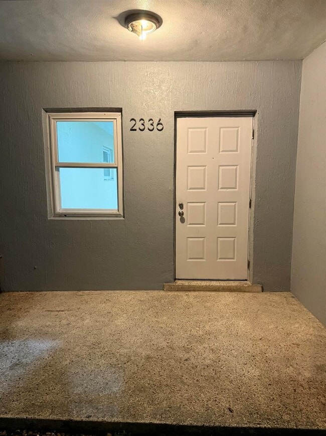 Building Photo - 2336 NW 35th St