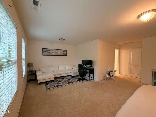 Building Photo - 735 Lampwick Ln