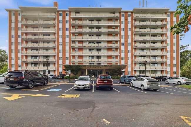 Building Photo - 1800JPA #912