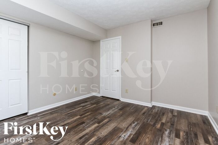 Building Photo - 7616 Gunyon Dr