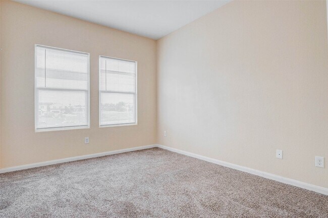 Building Photo - 8605 Beviamo St