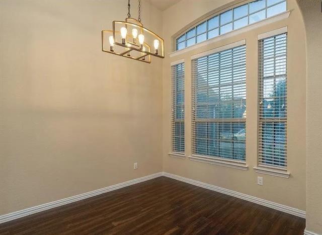 Building Photo - 2817 Pioneer Dr