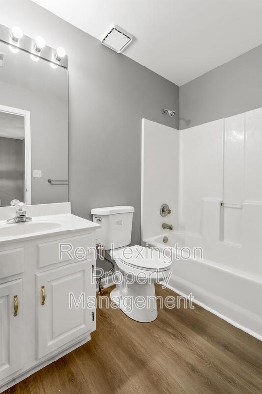 Building Photo - 4589 Fieldmoor Dr