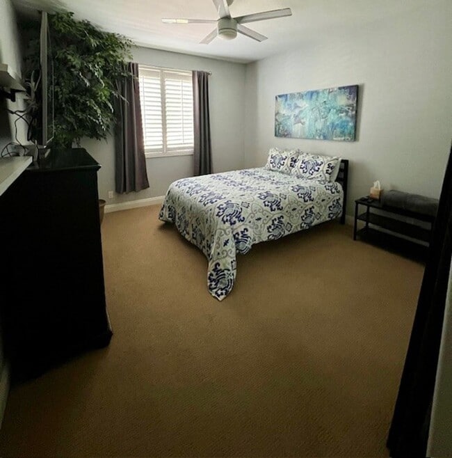 Building Photo - Beautiful, Expansive Paseo Del Sol Pool Home for Rent