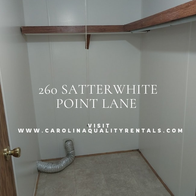 Building Photo - 3 bedroom 2 bath Doublewide
