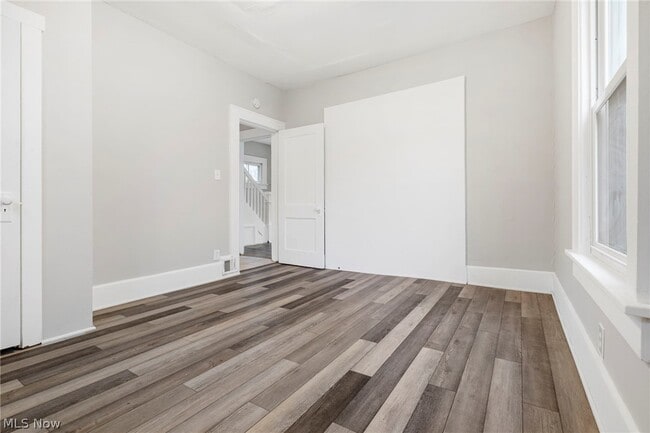 Building Photo - 3029 Seventh St SW