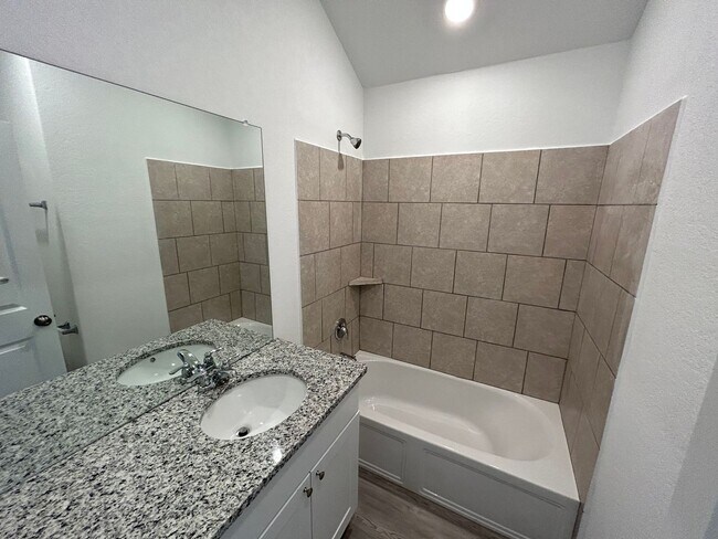 Building Photo - Dual Primary Suites! Spacious Home w/ Open Kitchen & Community Pool!