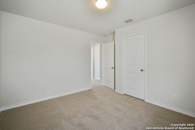 Building Photo - Gorgeous Home in the Gated Wortham Oaks Community Now Available! Realtor Commission: $600