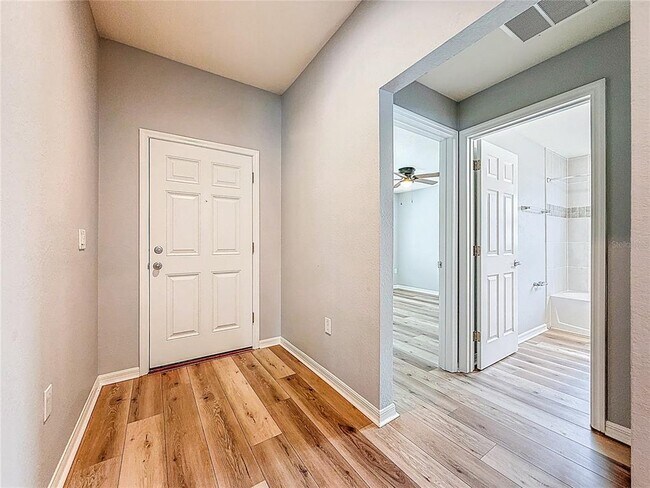 Building Photo - 6945 Gideon Cir