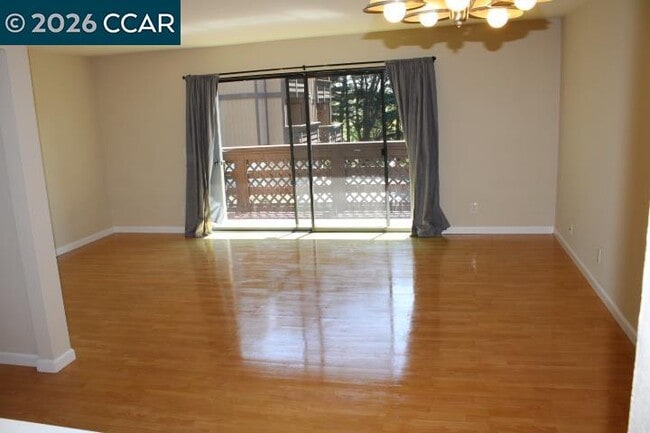 Building Photo - 507 Chabre Ct