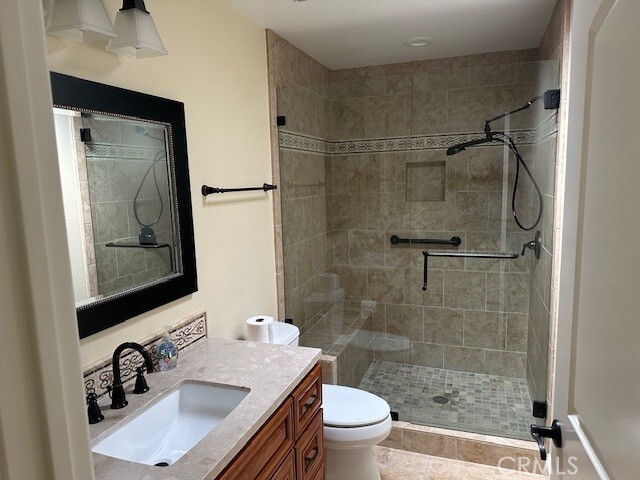 Building Photo - 385 Avenida Castilla
