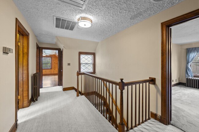 Building Photo - 2505 Coventry Rd