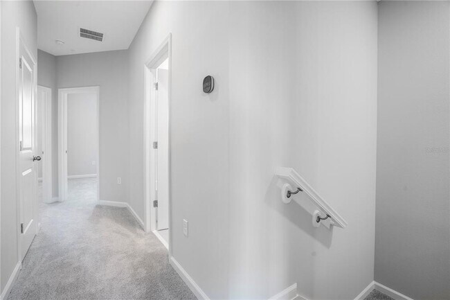 Building Photo - 628 Pothos St